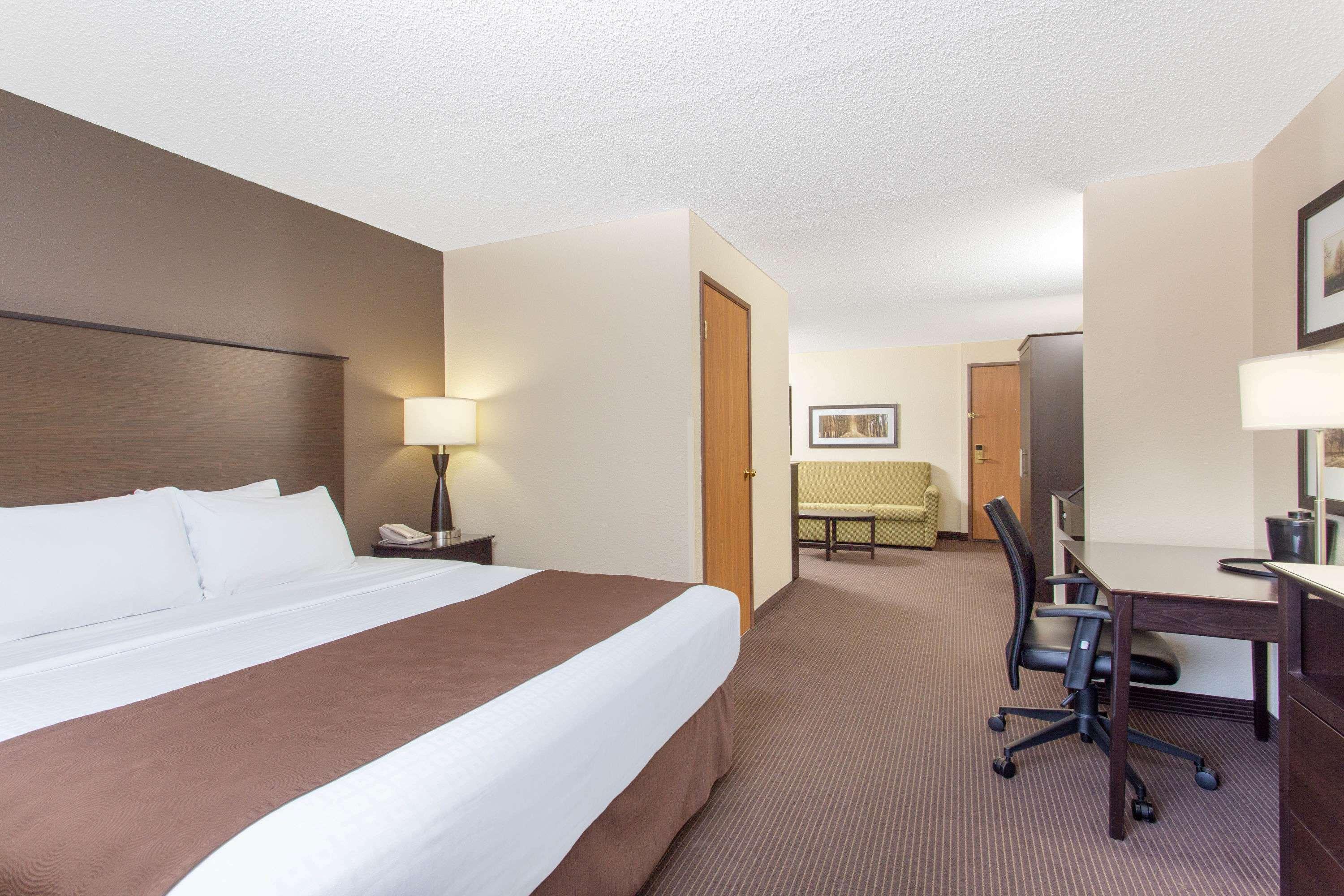 Americinn By Wyndham Rhinelander Buitenkant foto