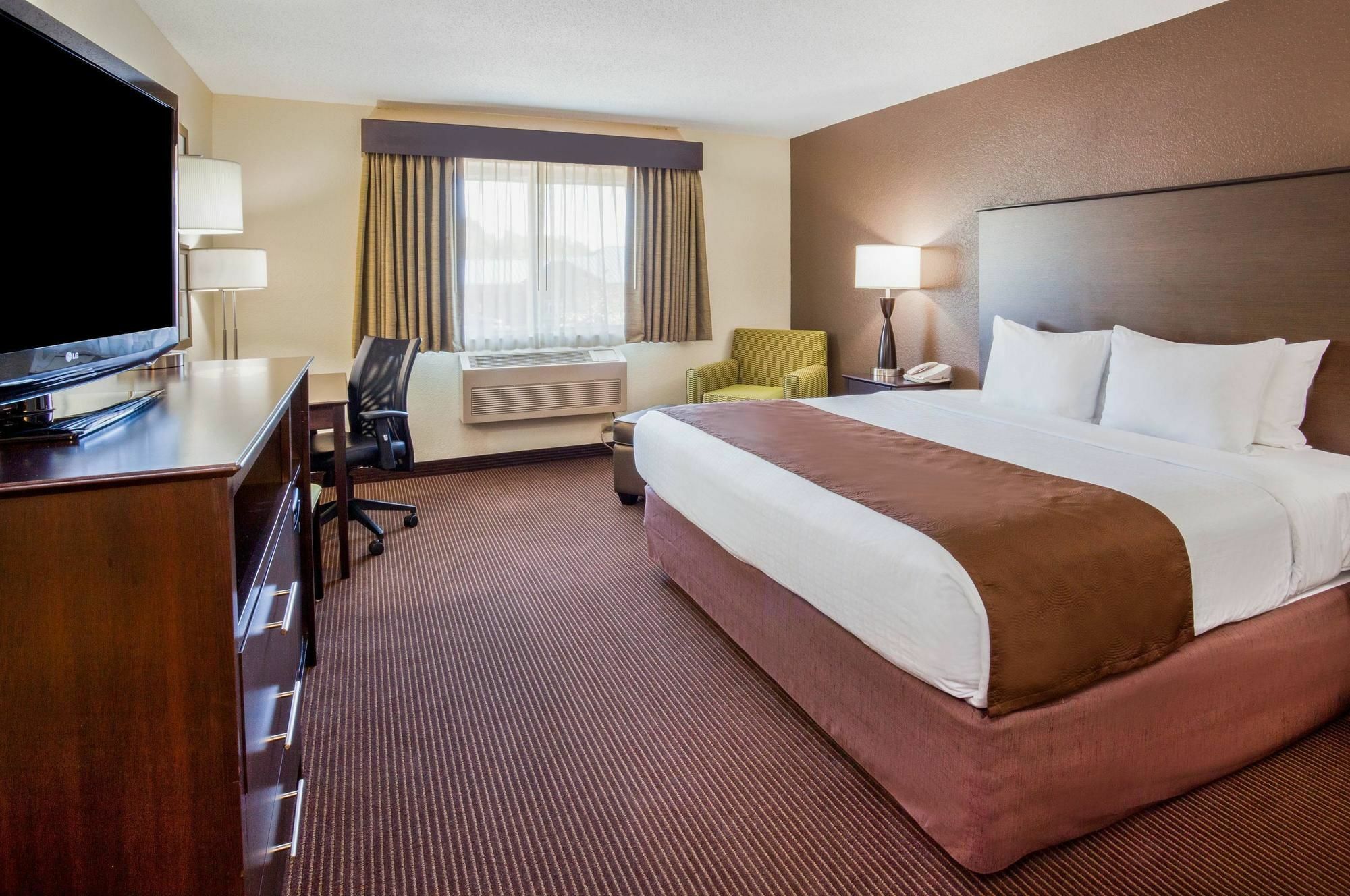 Americinn By Wyndham Rhinelander Buitenkant foto