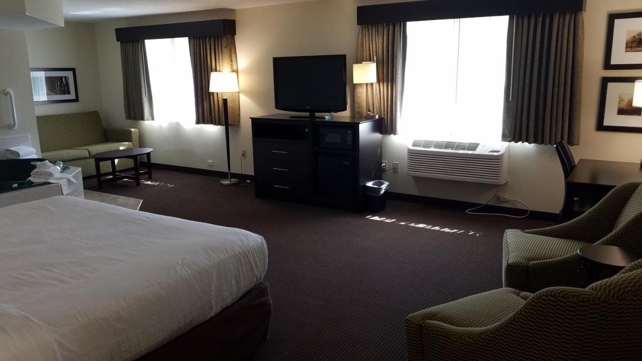Americinn By Wyndham Rhinelander Buitenkant foto